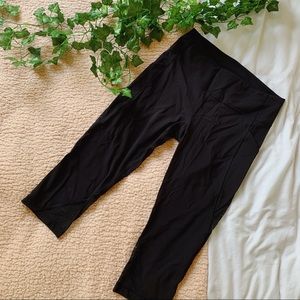Like-New Lululemon Cropped Leggings
